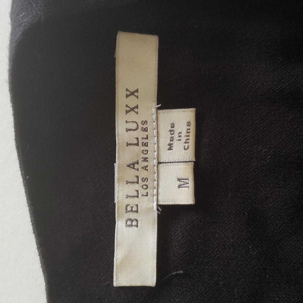 Bella Luxx Black Mini Dress Size M Pleating Layered Look Flowy Sleeveless - Picture 6 of 8